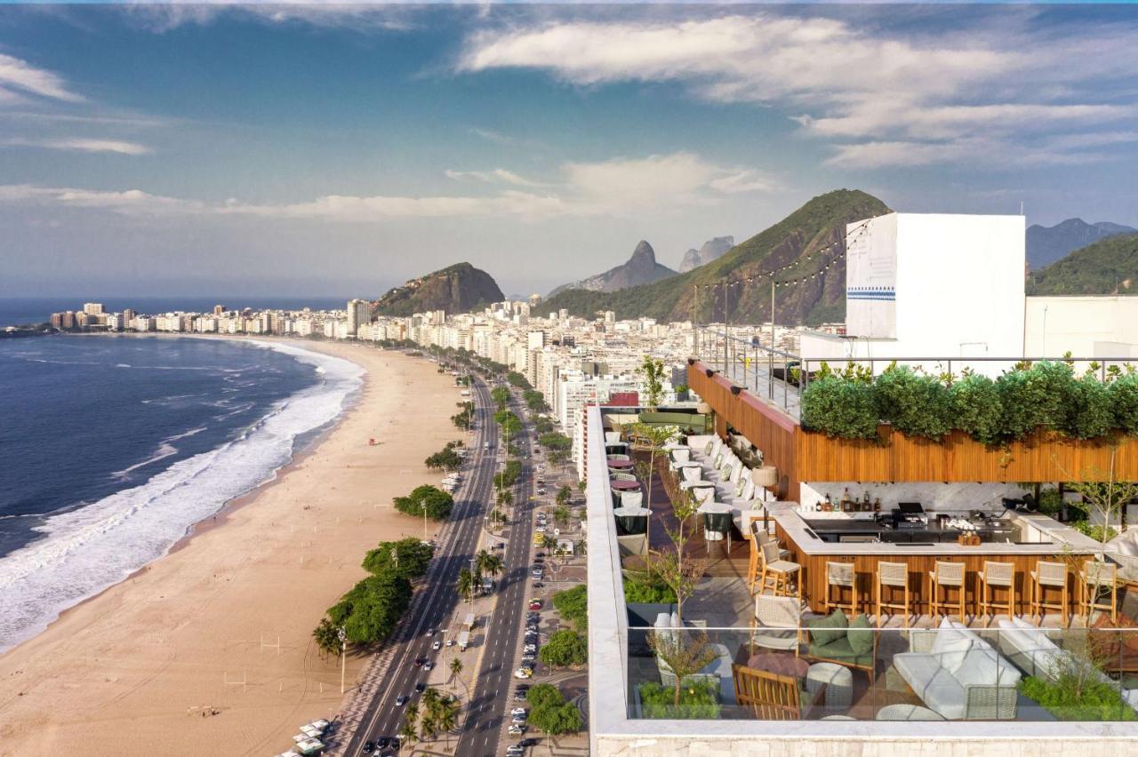 Hilton Copacabana Rio De Janeiro Exteriér fotografie View of the beach from the hotel