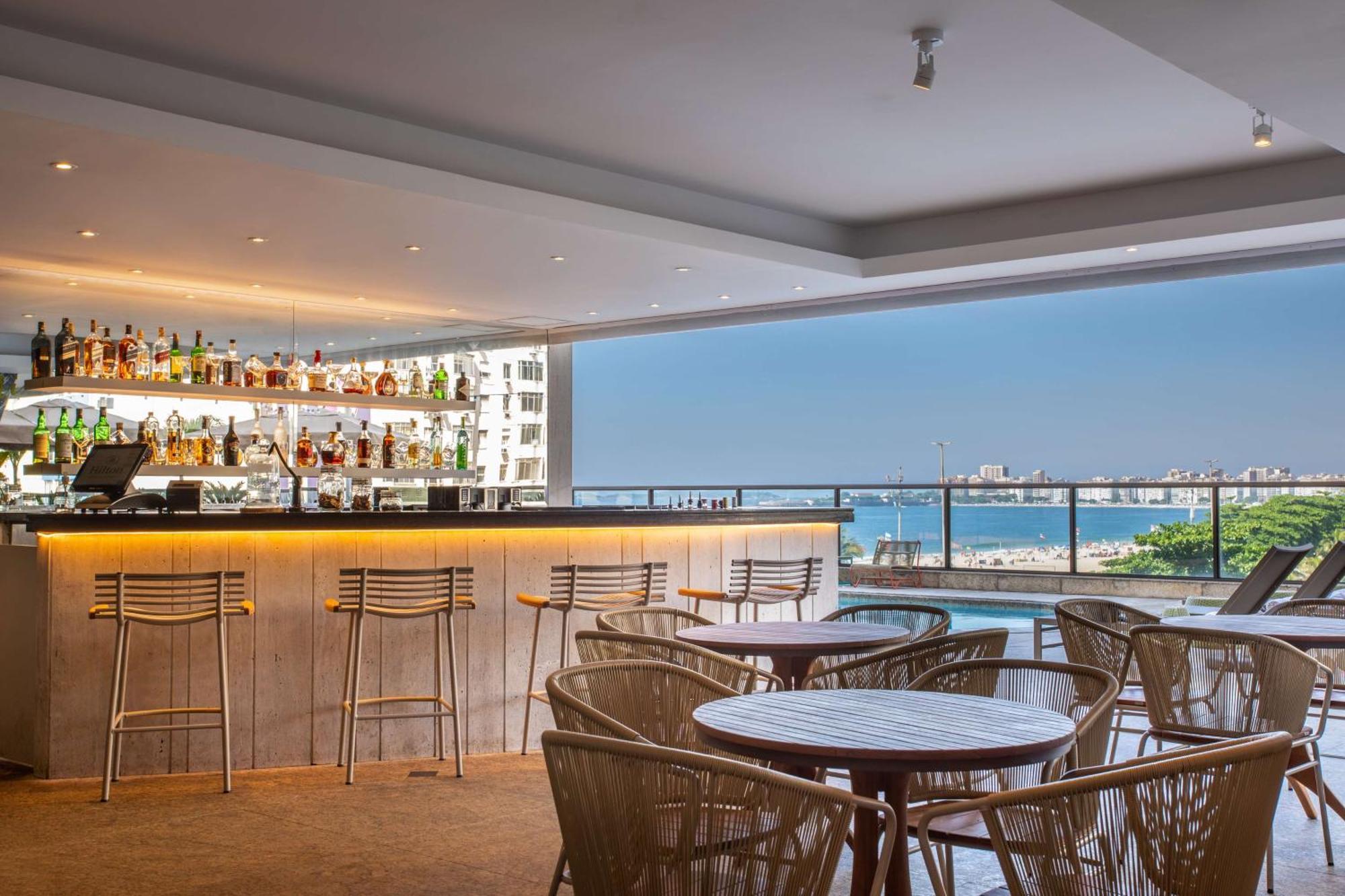 Hilton Copacabana Rio De Janeiro Exteriér fotografie Sky Bar