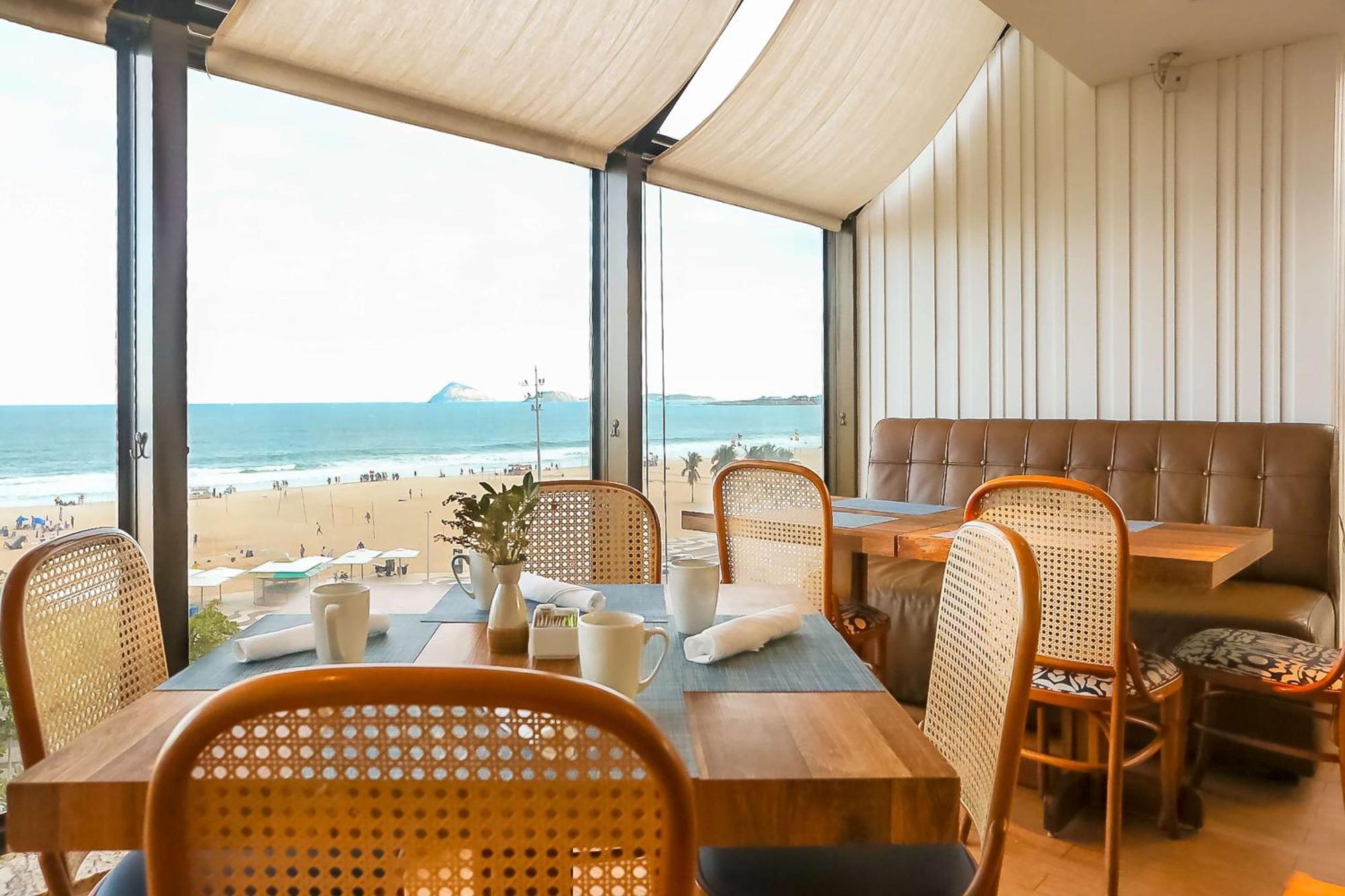 Hilton Copacabana Rio De Janeiro Exteriér fotografie The restaurant at the hotel